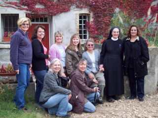 Group in front of the Religious House